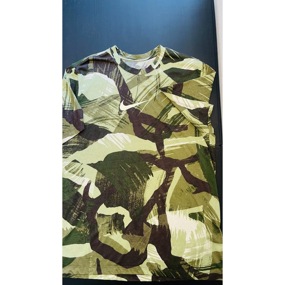 Nike mens jungle print dri-fit 2XL performace shirt